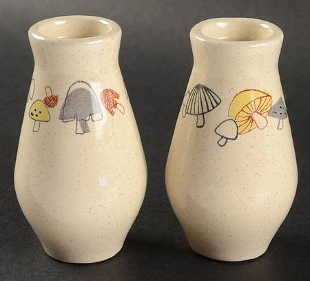 Woodlore Salt & Pepper Set