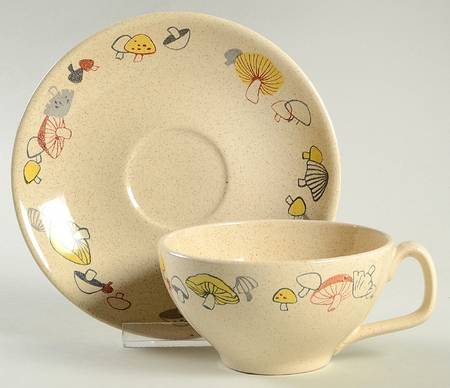 Woodlore Flat Cup & Saucer Set