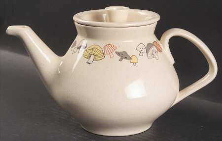 Woodlore Teapot & Lid