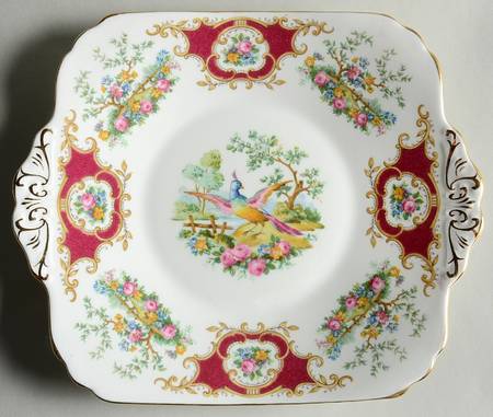 Broadway Maroon Square Handled Cake Plate
