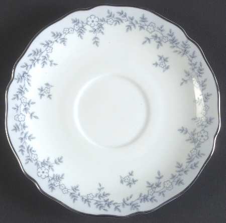 Delphine Saucer