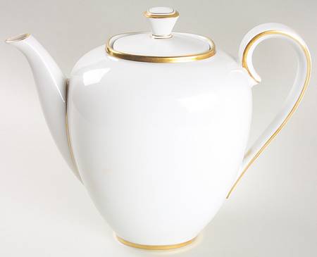 Elegance Coffee Pot & Lid by Franconia-Krautheim & Adelburg