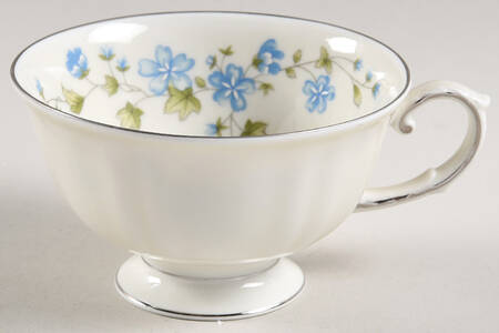 Park Lane Footed Cup