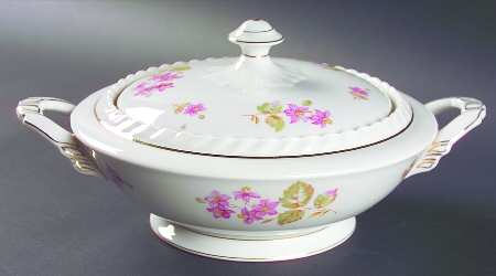 Rosetta Round Covered Vegetable