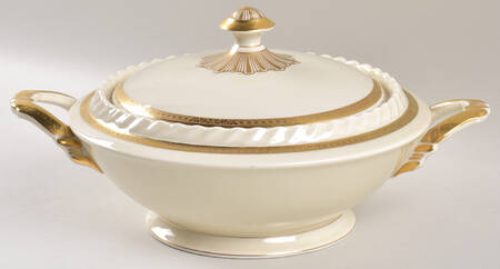 Symphony Round Covered Vegetable