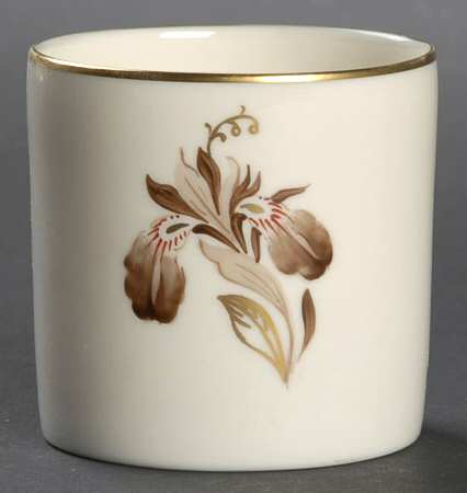 Brown Iris Cigarette Holder by Lunning, Frederik