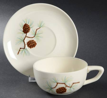 Pine Cone Flat Cup & Saucer Set