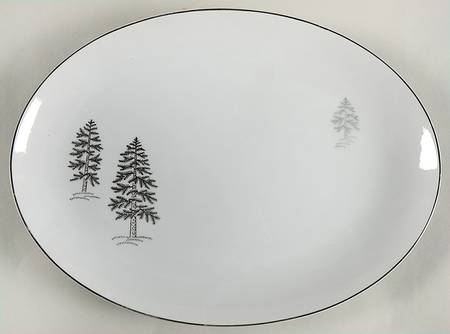 Silver Tree (Coupe) 12" Oval Serving Platter