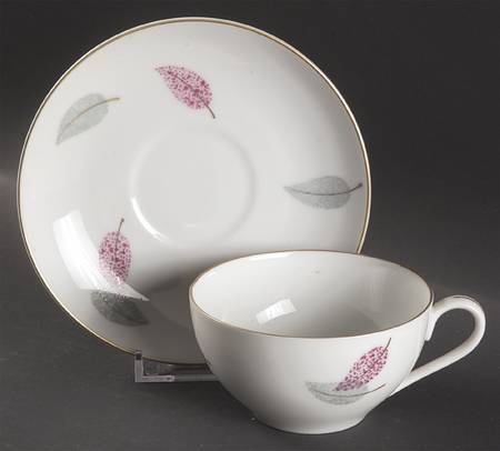 Autumn Leaves Flat Cup & Saucer Set