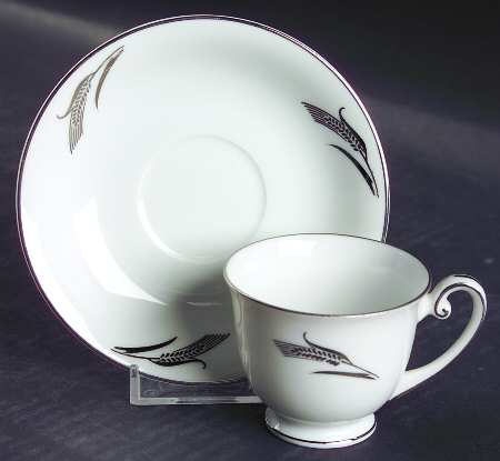 Full Crop Footed Demitasse Cup & Saucer Set