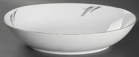 Full Crop 10" Oval Vegetable Bowl