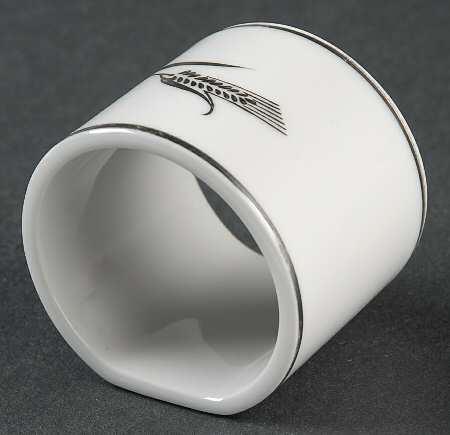 Full Crop Napkin Ring