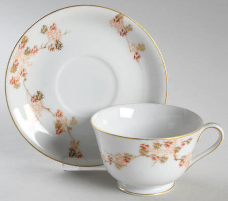 Maple (Rim) Footed Cup & Saucer Set
