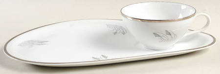 Moon Glow (Black Plant) Snack Plate & Cup Set