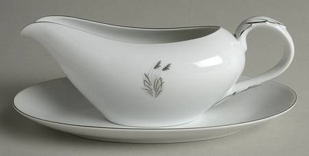 Moonlight Gravy Boat & Underplate/Relish