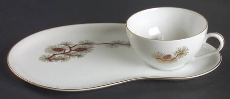 Pine Cone (Coupe Shape) Snack Plate & Cup Set