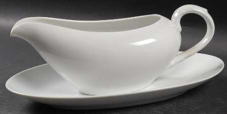 Plain White Gravy Boat & Underplate
