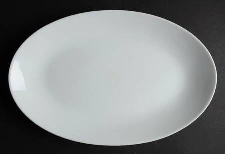 Plain White 9" Oval Serving Platter