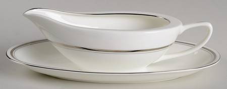 Winthrop Gravy Boat & Underplate/Relish