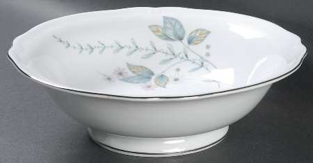 Bluette 9" Round Vegetable Bowl