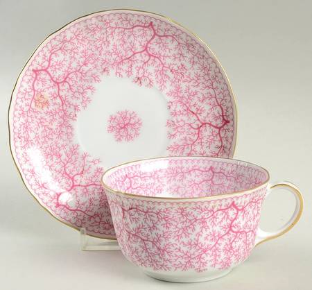 Park Lane Pink (Scalloped) Flat Cup & Saucer Set