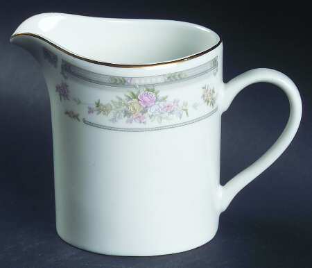 Southampton (Design Off Edge) Creamer