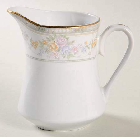 Southampton (Design Off Edge) Creamer