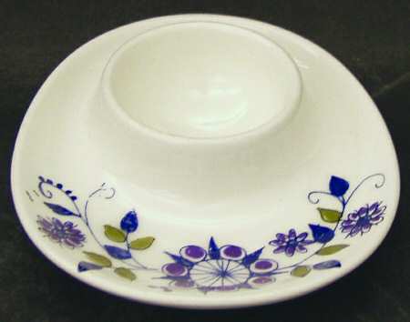 Lotte (Coupe) Egg Holder