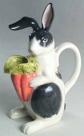 Kensington Rabbit 32 Oz Pitcher