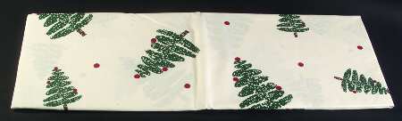 FUO5 60" X 84" Oval Tablecloth