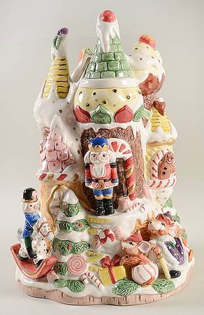 Nutcracker Sweets (Disc 1996) Centerpiece