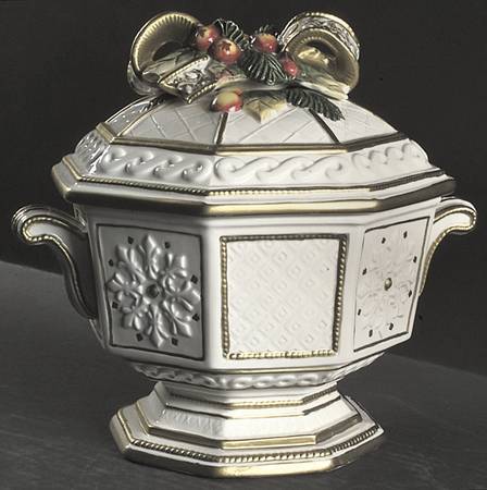 Snowy Woods Tureen &  Lid