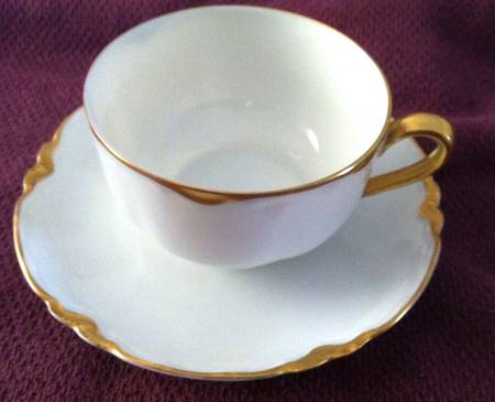 7181 Flat Cup & Saucer Set