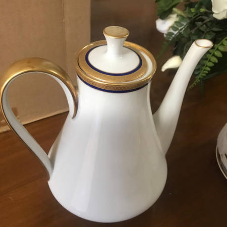 FR108 Coffee Pot & Lid