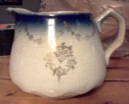 FC8 Creamer