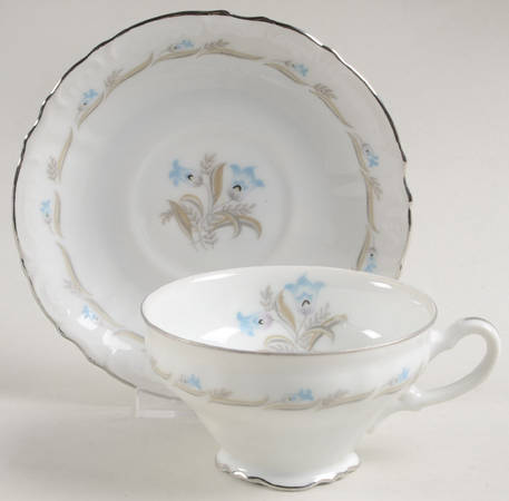 Blue Bell Footed Cup & Saucer Set