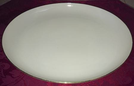 02422 13" Oval Serving Platter