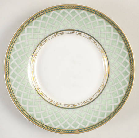 Winter Holiday Saucer