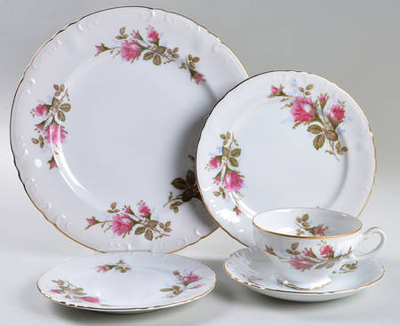 Royal Rose 5 Piece Place Setting