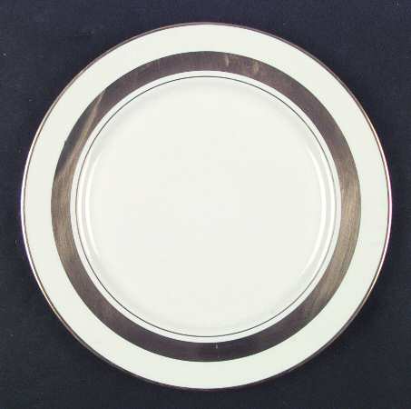 Theme (Wide Gold, Rim & Coupe) Dinner Plate