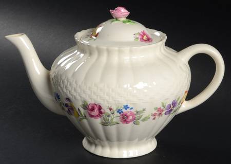 Creston Teapot & Lid