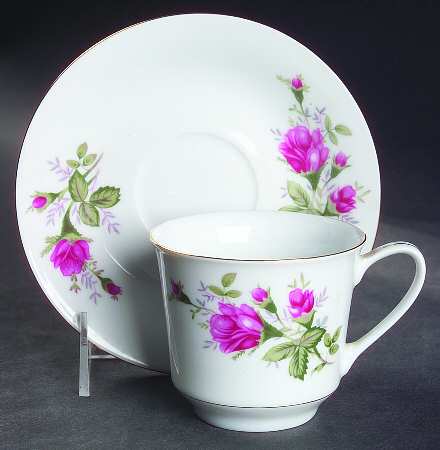 FCC159 Footed Cup & Saucer Set