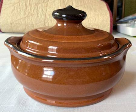 Origin 2 Qt Round Covered Casserole