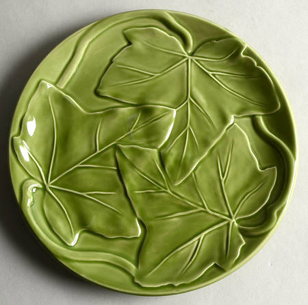 Ivy II (England) Sculpted Salad Plate