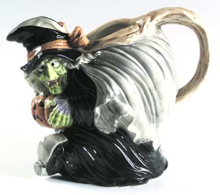 Halloween 32 Oz Pitcher