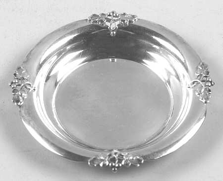 Alexandria (Sterling, Hollowware) by Fisher Silversmiths