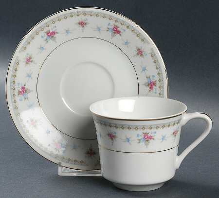 Heather (Gold Trim) Flat Cup & Saucer Set