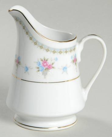 Heather (Gold Trim) Creamer