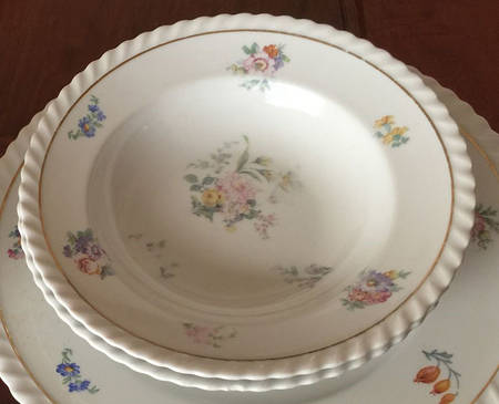 Meissen (Scalloped) Rim Soup Bowl