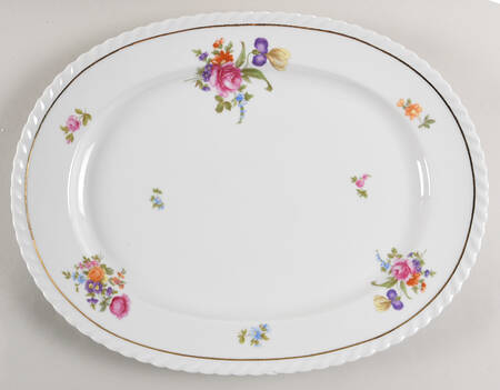 Meissen (Scalloped) 15" Oval Serving Platter